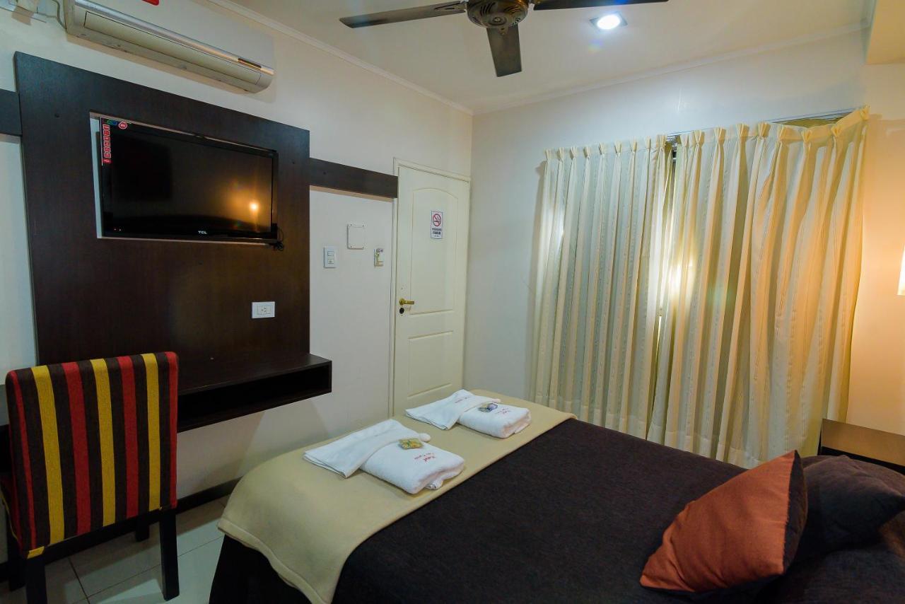 Hotel Coe Vera Parana Bagian luar foto